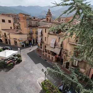 Casa Lucia Castelbuono (Sicily)